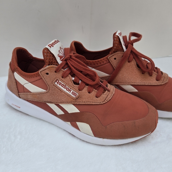 Reebok Classic Nylon Suede Women's 9.5 Orange Low Top CN5114 DMX Foam Running - Picture 1 of 16